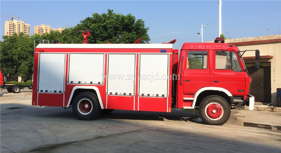 消防車(chē)廠家 消防車(chē)廠家